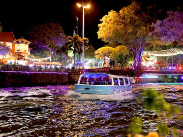 Kuala Lumpur City Tour and Malacca Night Experience