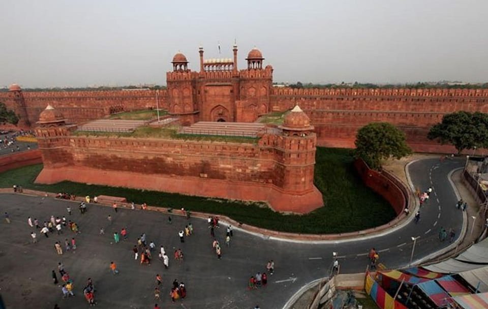 Full Day City Tour of Delhi By Air-Condition Vehicle.