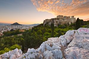 Hidden Athens Walking Tour with Picnic