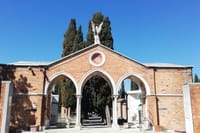Venice's Cemetery on San Michele Island Tour 1