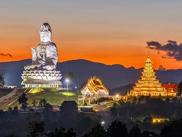Wat Phra That Doi Suthep Guided Tour in Chiang Mai