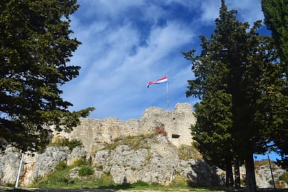 Shore Excursions – Croatian Delights: Imotski Lakes & Dinner from Split