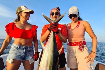 Big Game Fishing Charter in Huvadhoo Atoll, Kondey