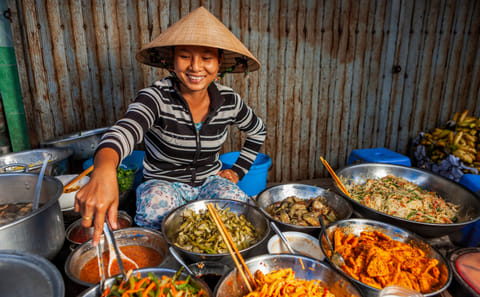 Hanoi Old Quarter Walking Food Tour and Culinary Experience