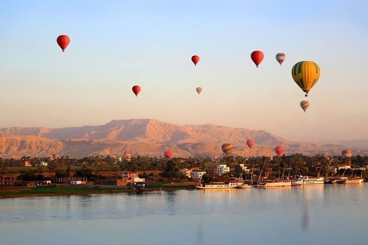 Private Luxor Overnight with Hot Air Balloon from Hurghada