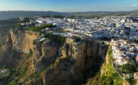 White Villages and Ronda Day Tour from Seville