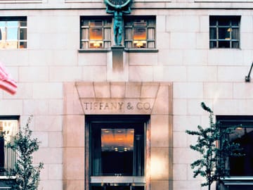Explore Upper and Lower Manhattan on a Guided City Tour