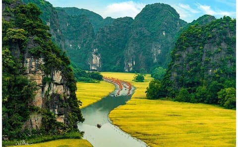 From Hanoi Ninh Binh Bai Dinh or Hoa Lu Trang An Mua Caves