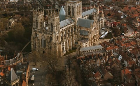 Private 2-Hour Walking Tour of Historic York
