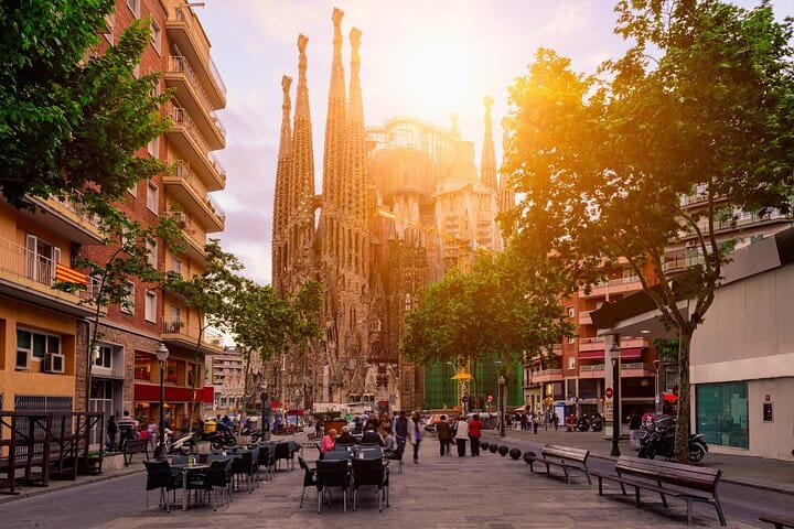 Half Day Private Barcelona City Tour 2
