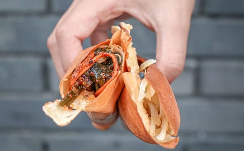 Evening Tuk-Tuk Food Tour of Chengdu's Local Eateries