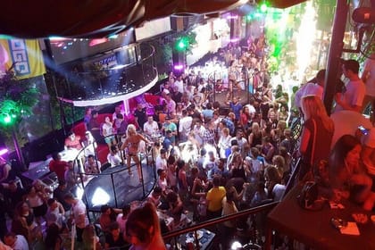 Alanya Pub Crawl with Party Boat Tour and Foam Party in Alanya