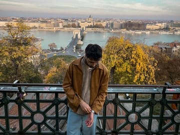 Photography Session at Chain Bridge in Budapest