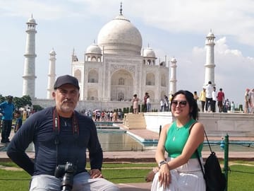 Cultural Bus Tour of Abhaneri, Agra, and Delhi Division