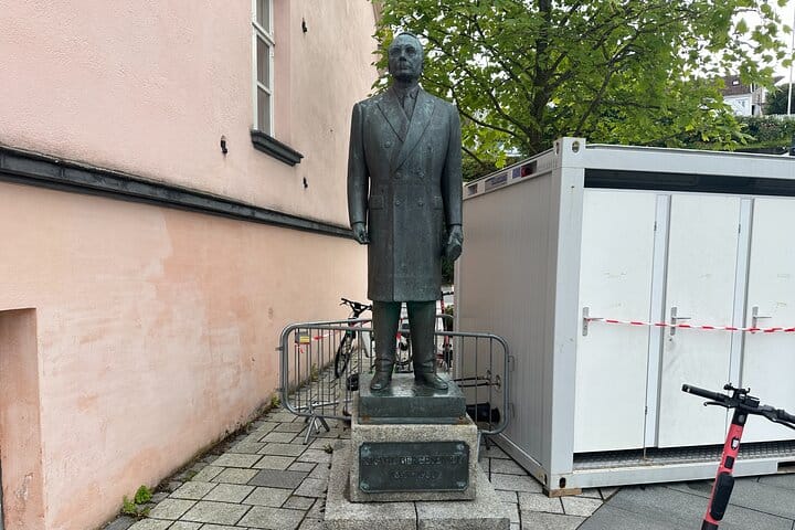 Stavanger's Historic Sites Smartphone App GPS Audio Walking Tour 4
