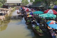 Thaka Floating Market: Thailand’s Most Authentic Experience 4