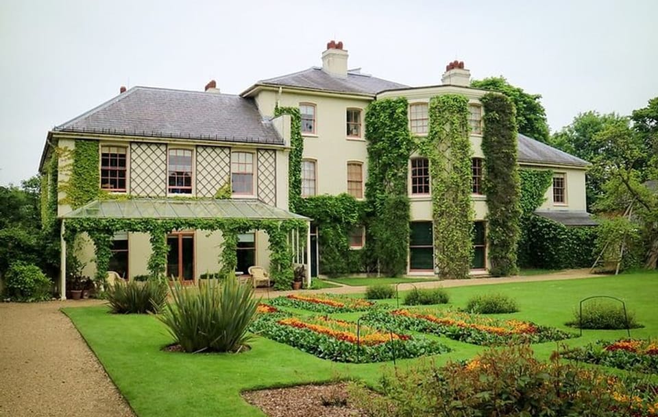 Private Day Trip to Darwin's Down House from London