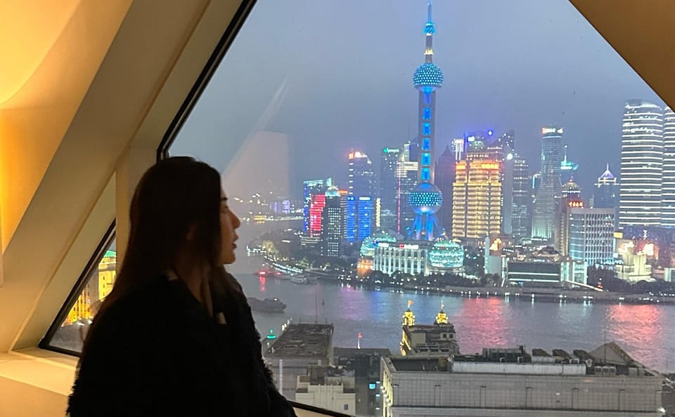 Art Deco Architecture Walking Tour in Shanghai