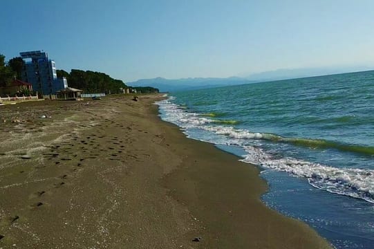 Discover Adjara: Sea, Mountains & Georgian Charm