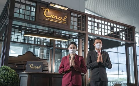 Phuket Airport : VIP Immigration Arrival & Departure Fast-Track Service