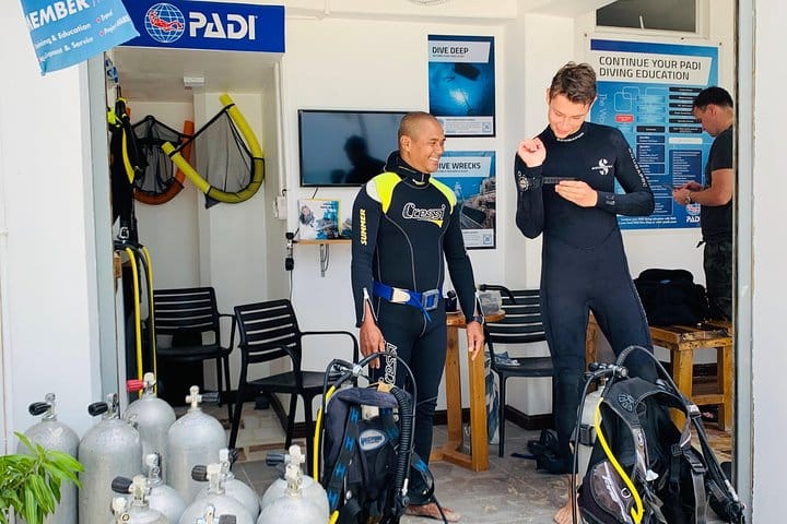 DiveGurus - Open Water Diver Course SSI/PADI 7