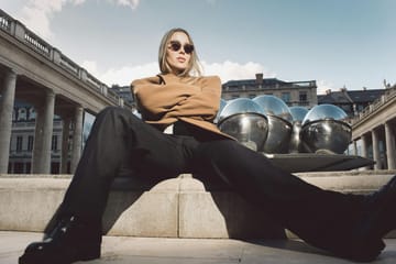 Professional Photoshoot at Colonne de Buren in Paris