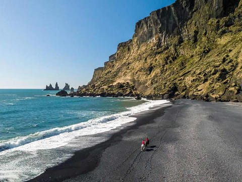 South Coast Waterfalls & Black Beach Horse Riding