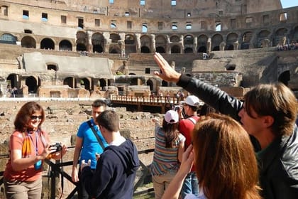 Walking Tour of the Colosseum, the Roman Forum and Palatine Hill