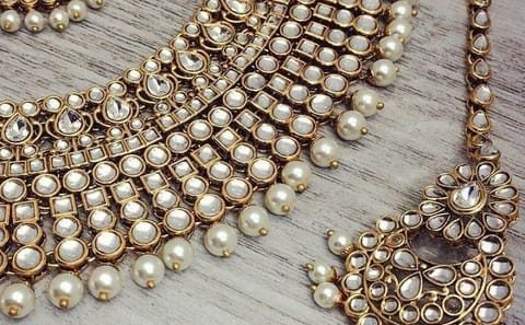 Indian Ethnic and Handmade Jewelry Half-Day Workshop Visit