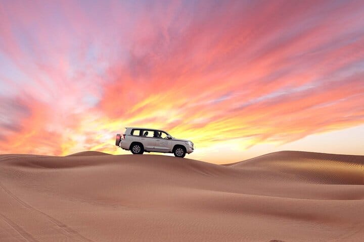 Doha Desert Adventure, Sandboarding, Dune Bashing,Inland Sea Tour