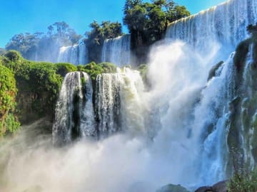 3-Day Iguazu Falls Tour from Buenos Aires with Hotel Stay