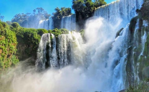 3-Day Iguazu Falls Tour from Buenos Aires with Hotel Stay