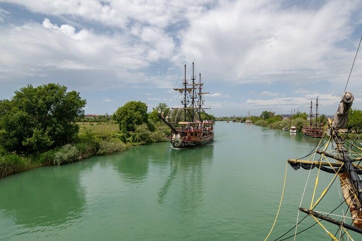 Alanya: Manavgat River Cruise with Grand Bazaar 8