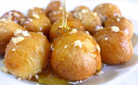 Culinary and Cultural Walking Tour in Athens