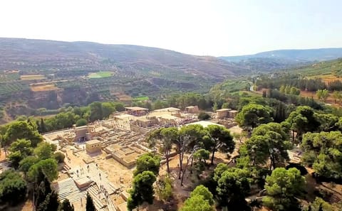 Wheelchair Accessible Tour of Knossos Palace and Heraklion