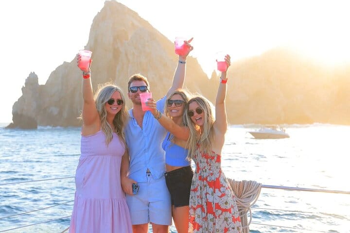 Toast to golden-hour views as you sail past the famous Arch on your private Los Cabos catamaran—drinks, sunshine, and unforgettable moments included.