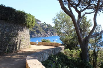 Full Day Tour of Costa Brava's Charming Towns from Barcelona