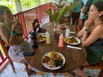 LL1-Heart of Belize: Roam Like a Local