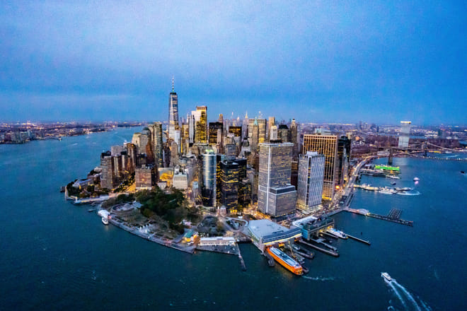Private NYC Helicopter Tour from Westchester for up to 6 People photo 6