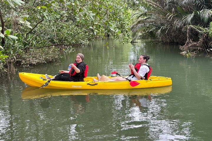From HCMC: VIP TOUR Mekong Delta Adventure 3Days 2Nights