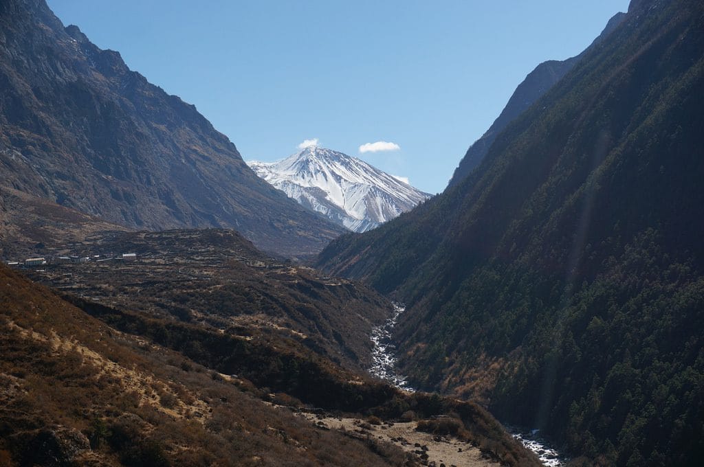 19 Days Mera Peak Climbing & Expedition – One Life-Changing Himalayan Adventure