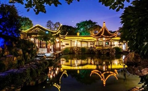 Evening Tour of Master of the Nets Garden in Suzhou
