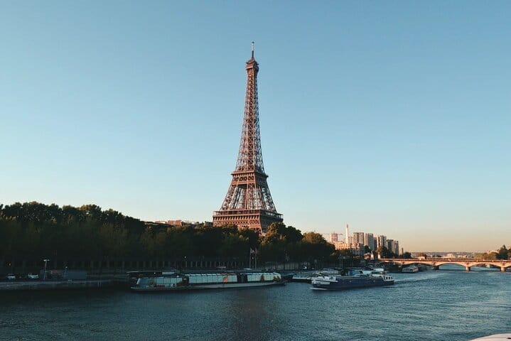 Eiffel Tower, Louvre Cruise and Wine Tasting with Hotel Pick Up 6