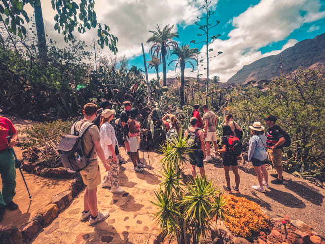 The Red Canyon Tour - Small Group Trip with Tasting photo 3