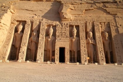 Day Tour From Aswan to Abu Simbel Temples