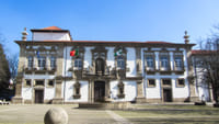 Private car transfer from Porto to Guimarães 3
