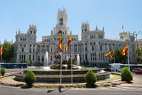 Private Tour of Madrid with chauffeur -3 hours 3
