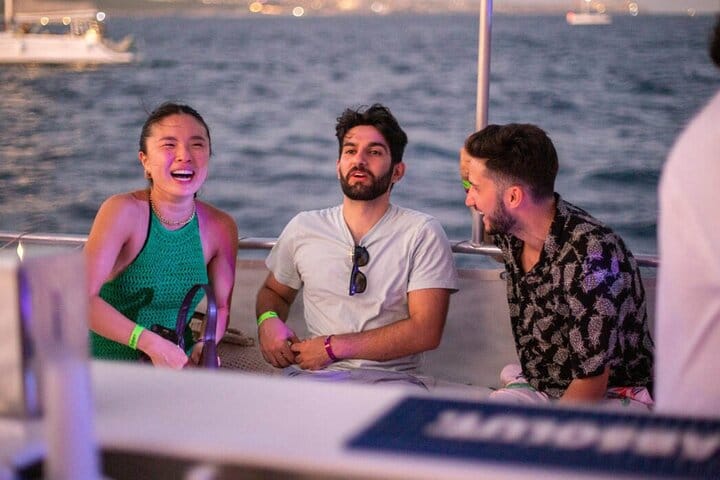 Los Cabos Sunset Party Cruise 6