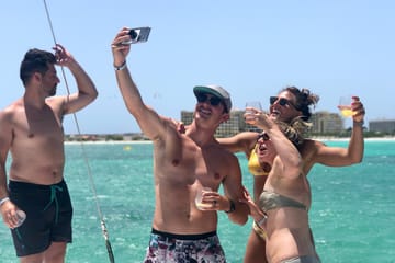 VIP Catamaran Lunch and Snorkeling Tour in Noord, Aruba