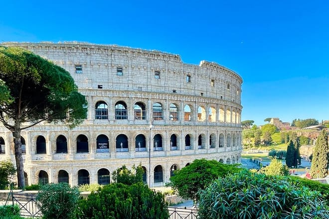 Best of Rome and Catacombs. Luxury Sightseeing & Underground Guided Tour